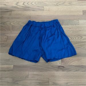 NWT Coastal Bloom Royal Blue Shorts